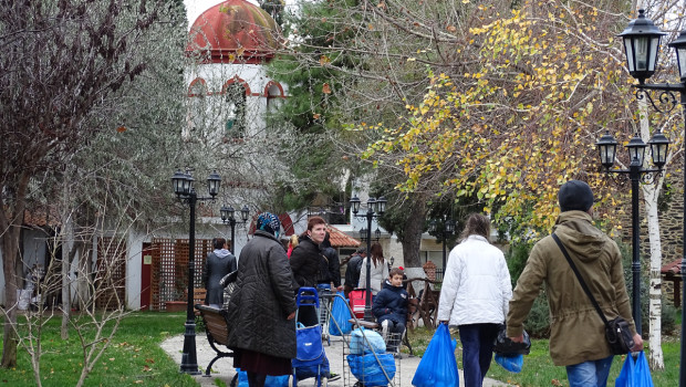 Αρχιερατική Θ. Λειτουργία και Διανομή Χριστουγεννιάτικων Δεμάτων