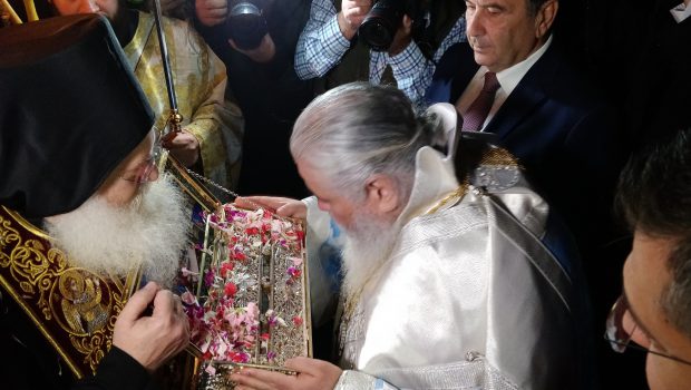 Η Ιερά Μητρόπολις Νεαπόλεως και Σταυρουπόλεως υποδέχτηκε την Τιμία Ζώνη της Υπεραγίας Θεοτόκου στον Εύοσμο