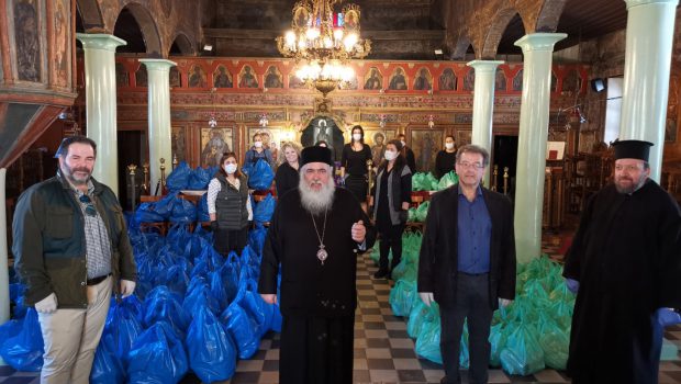 Αλλιώτικη διανομή Πασχαλινών Δεμάτων