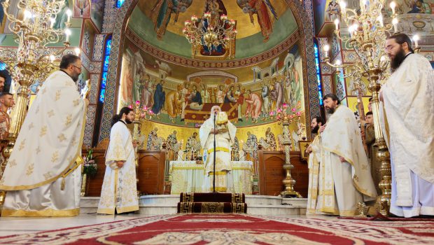 Ο Σεβ. Μητροπολίτης Βαρνάβας στη Θεία Λειτουργία της Πεντηκοστής στον Ι. Ν. Ευαγγελισμού