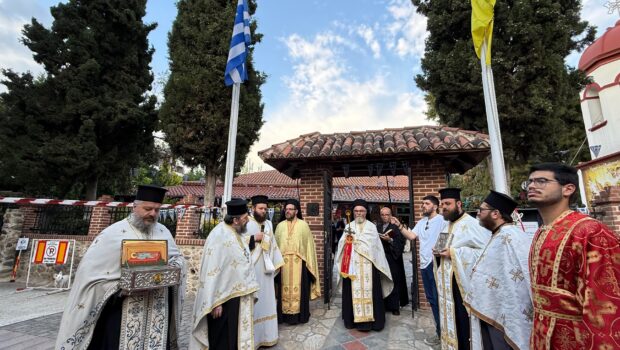 Περιφορά του Ιερού Λειψάνου και της Ιεράς Εικόνος και Πανηγυρικός Εσπερινός του Αγίου Αθανασίου