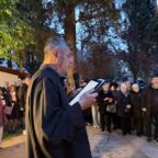 Δεύτερη Ανάσταση – Ο Εσπερινός της Αγάπης στον Άγιο Αθανάσιος